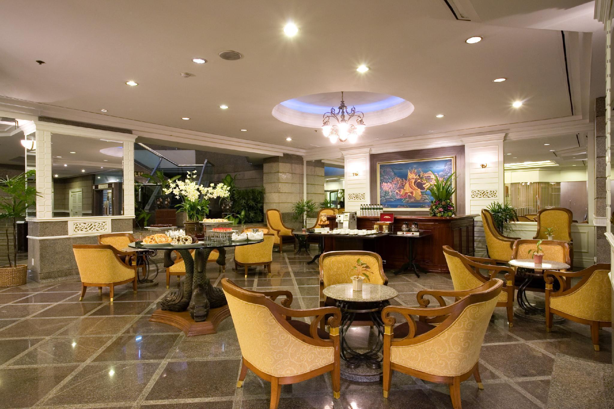Отель Ramada By Wyndham Bangkok Chaophya Park Экстерьер фото