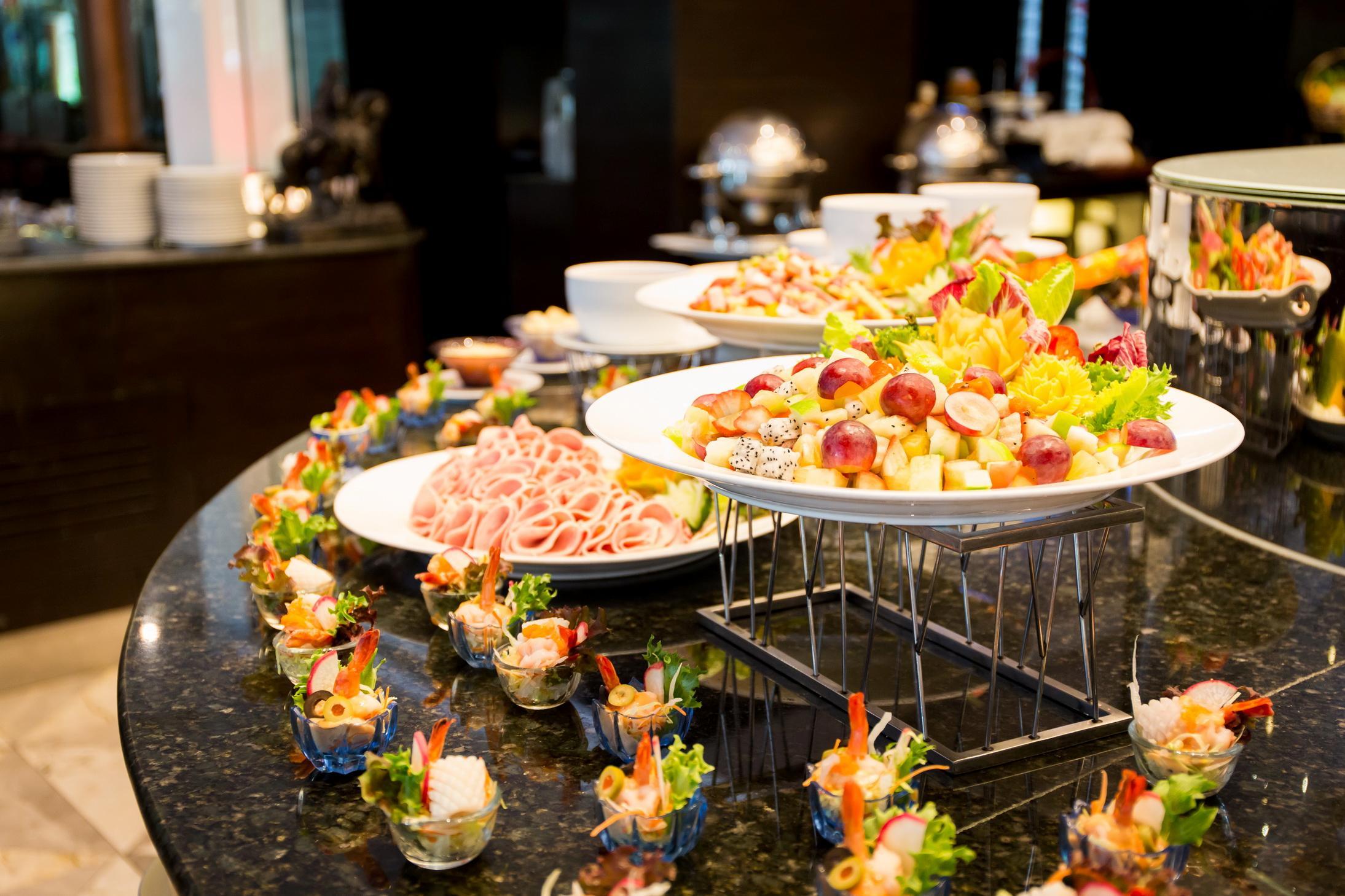 Отель Ramada By Wyndham Bangkok Chaophya Park Экстерьер фото