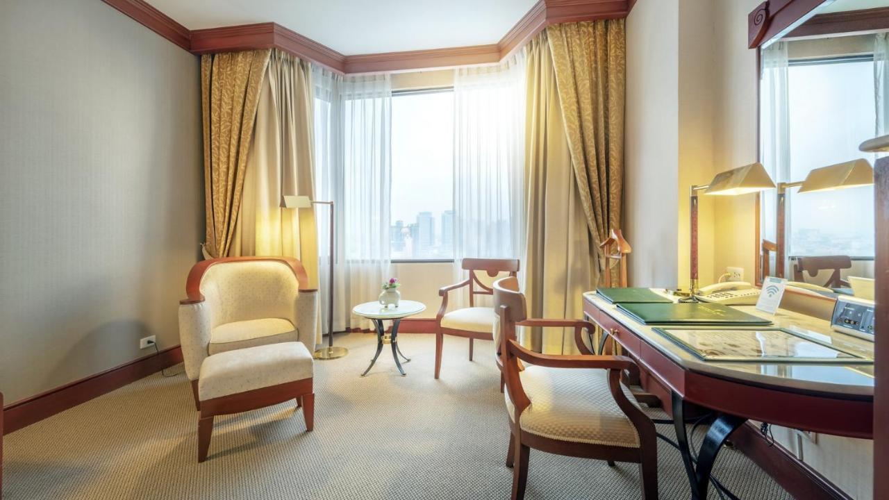 Отель Ramada By Wyndham Bangkok Chaophya Park Экстерьер фото